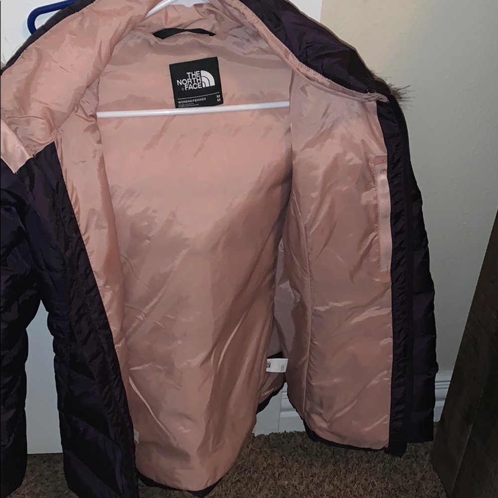 Women’s north face coat